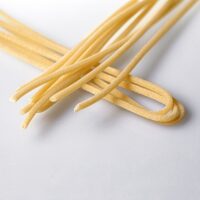 bucatini con arco adoro, pasta artigianale, trafila al bronzo